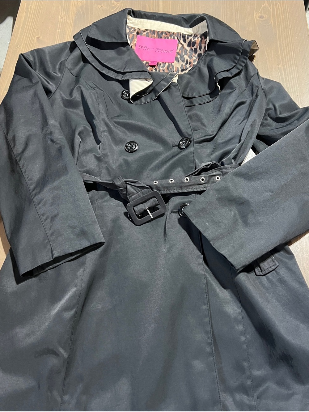 Betsey Johnson Black Trench Coat with Ruffled Collar - Picture 4 of 4